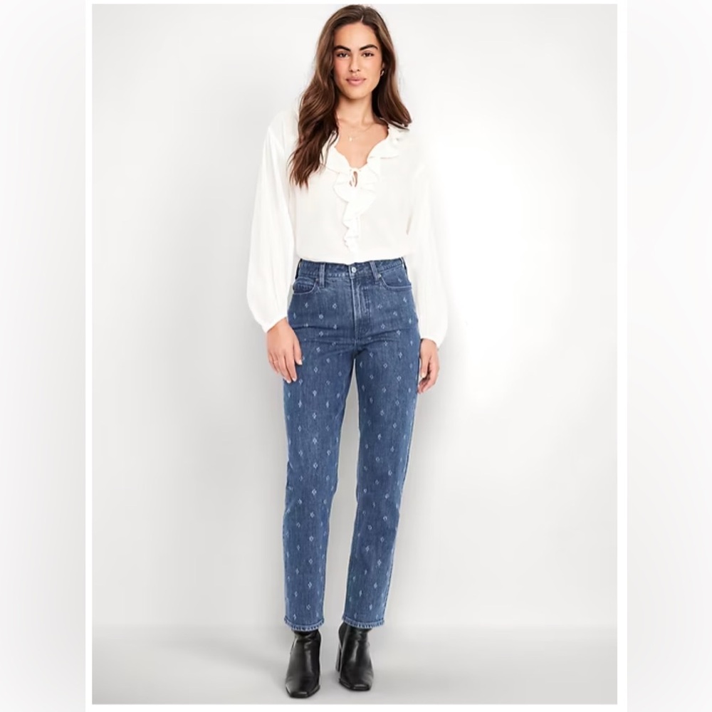 Old Navy Extra High-Waisted Textured Straight Jeans Size 4 Tall Eli Texture